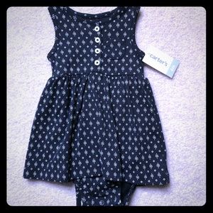 Carter’s Onesie- 6 months